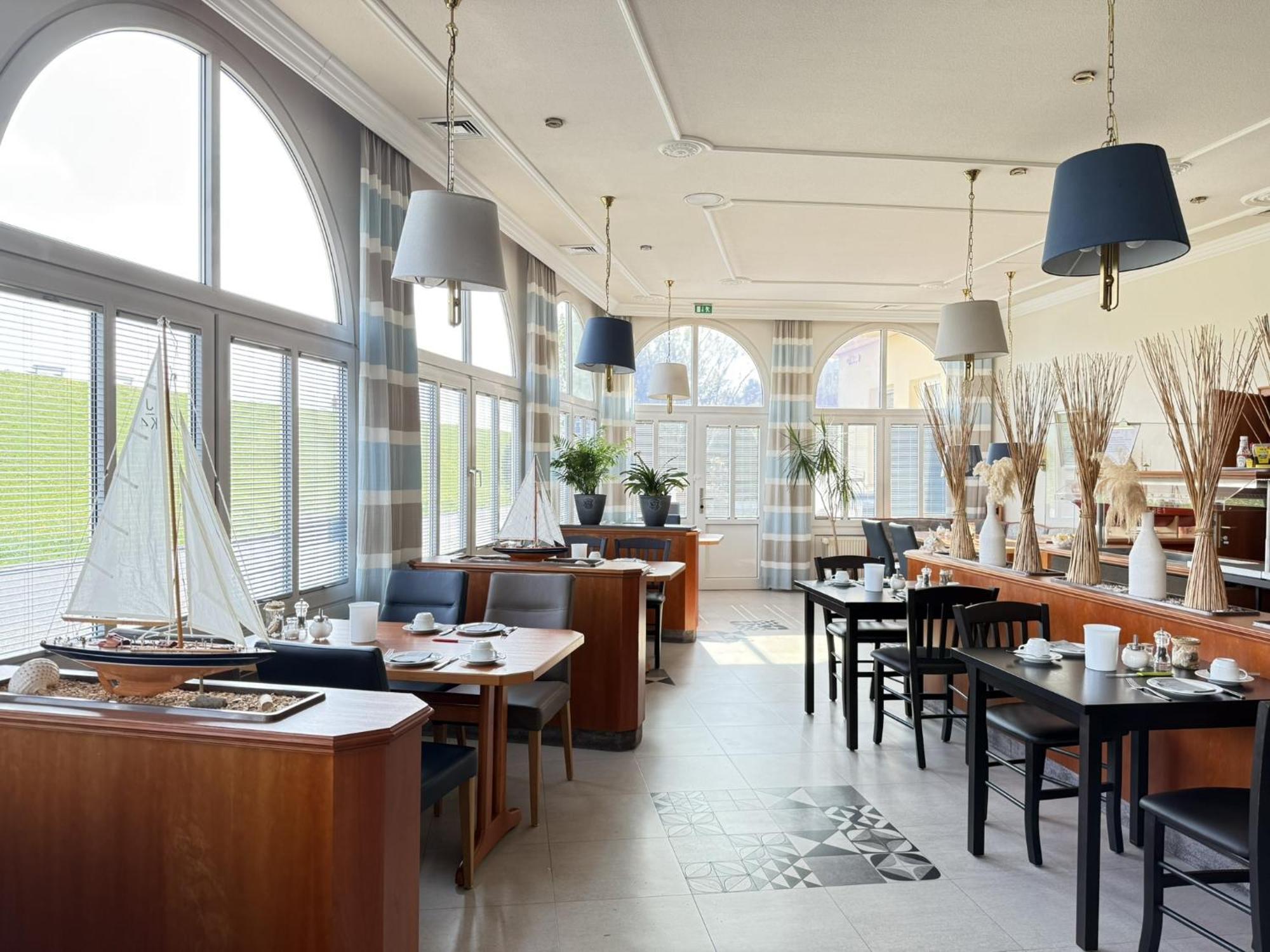 Seehotel Neue Liebe كوكسهافن المظهر الخارجي الصورة